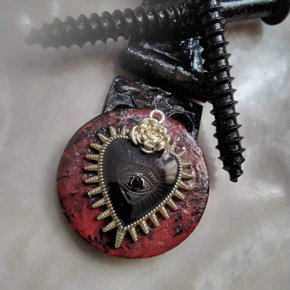 **GIFTED** Altered art hanging decor-evil eye heart - Picture 2 of 2